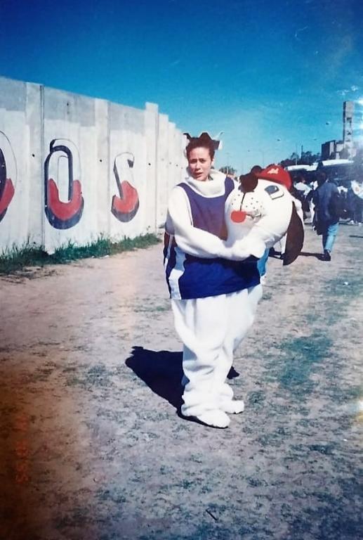 Año 1995 - Carolina Reale, mascota de Basket (Harmy)